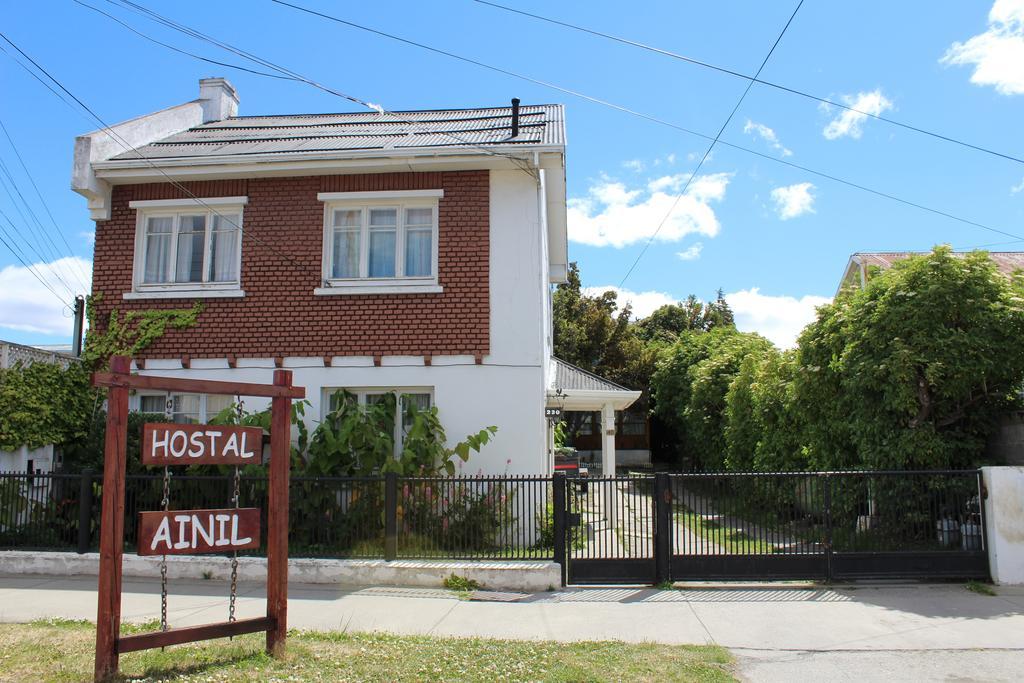 Hostal Y Cabanas Ainil Punta Arenas Zewnętrze zdjęcie