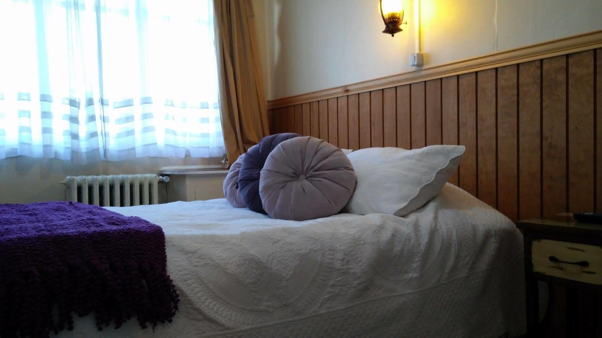 Hostal Y Cabanas Ainil Punta Arenas Zewnętrze zdjęcie