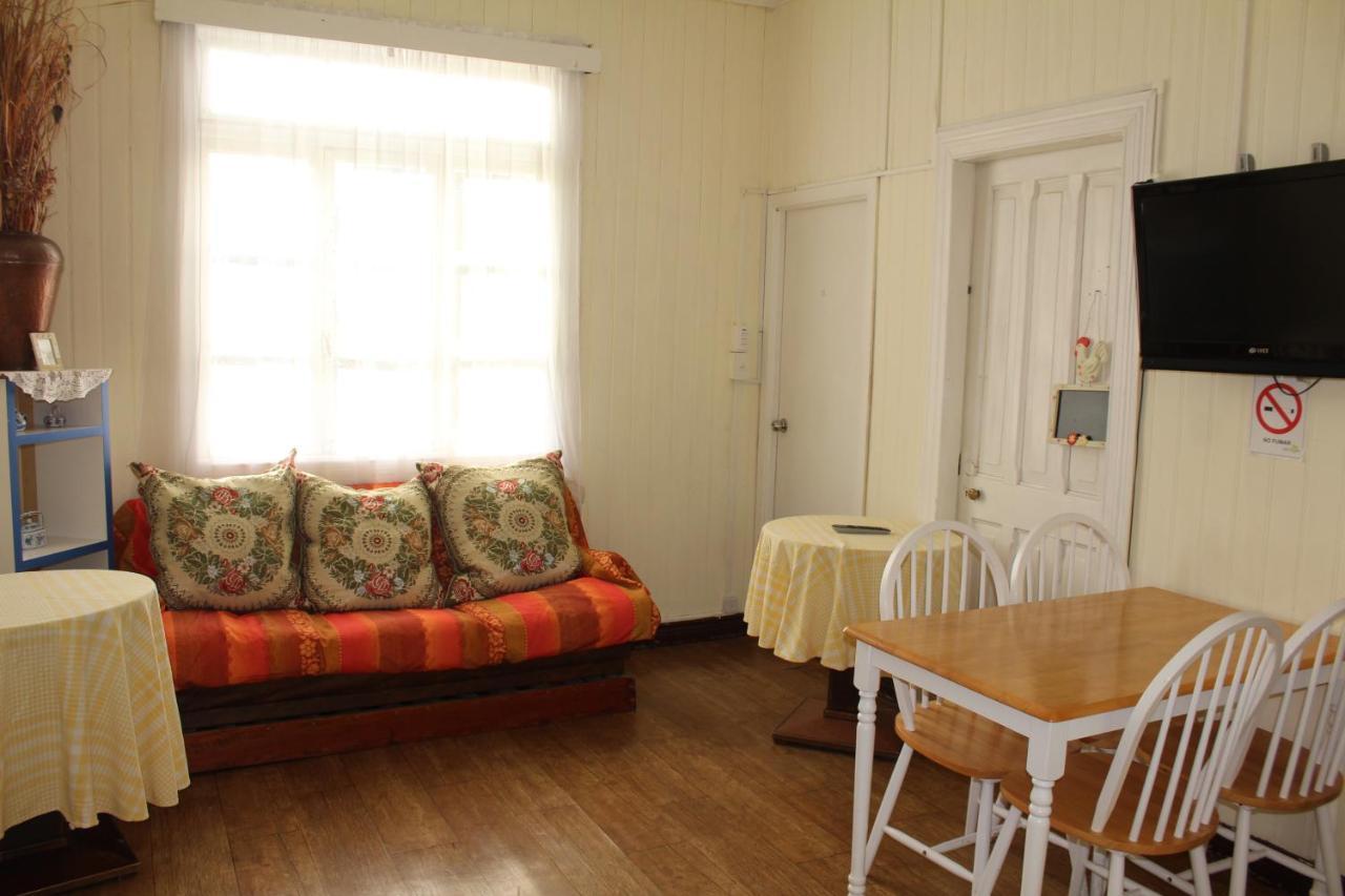 Hostal Y Cabanas Ainil Punta Arenas Zewnętrze zdjęcie